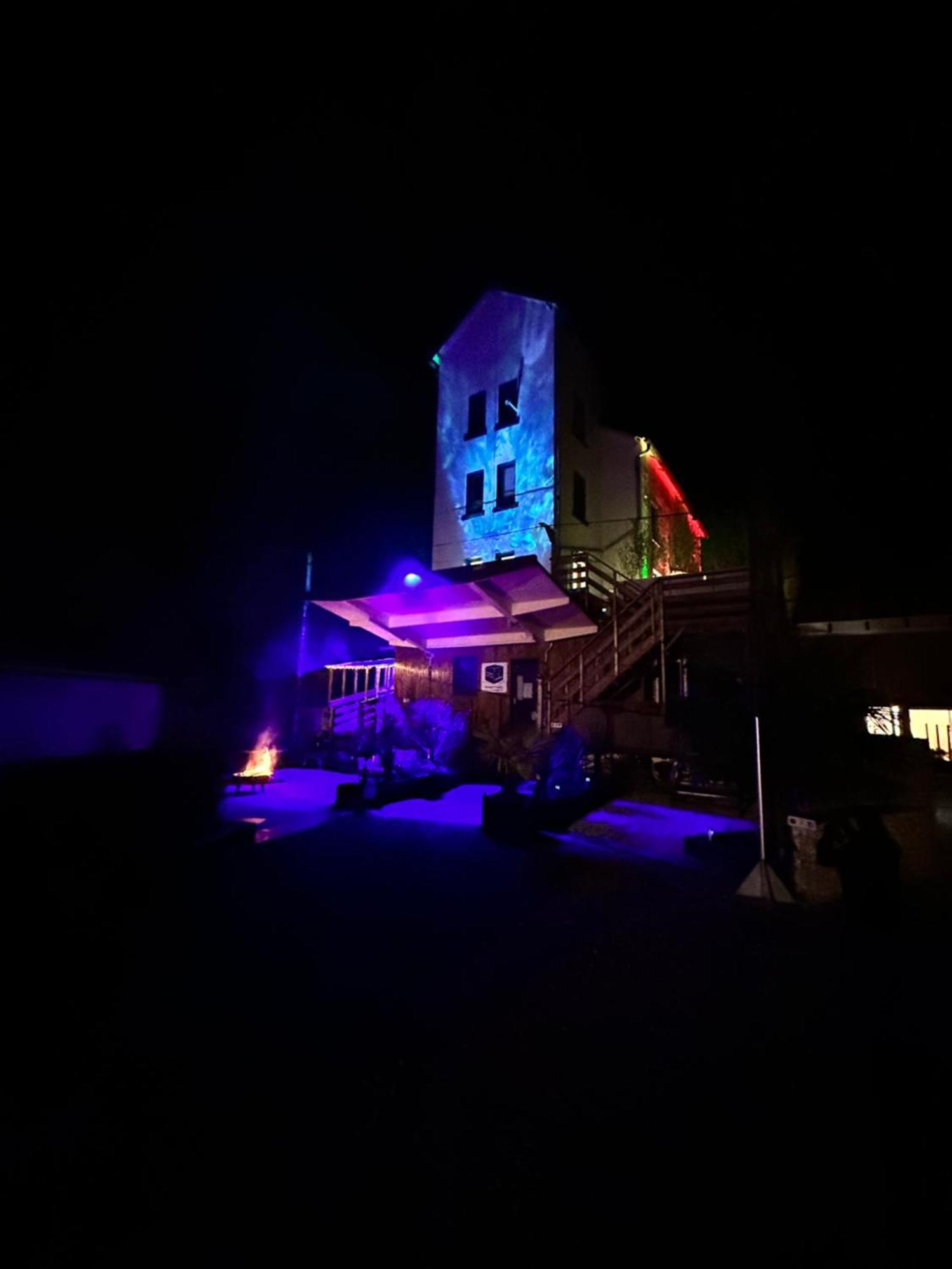 Gite Du Silo Epi De Mais Piscine Et Spa Toucy Εξωτερικό φωτογραφία